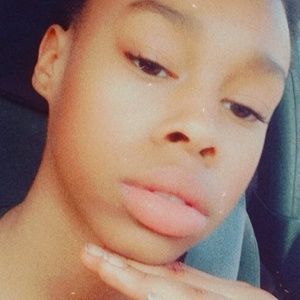 Meet your Posher, Seraphina